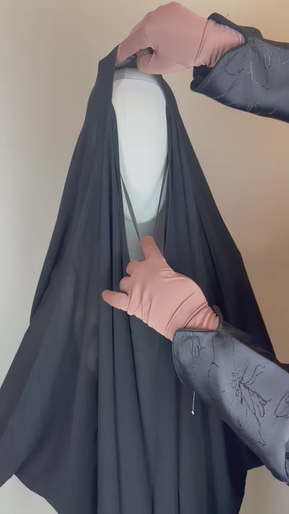 Black Saudi V neck Khimar